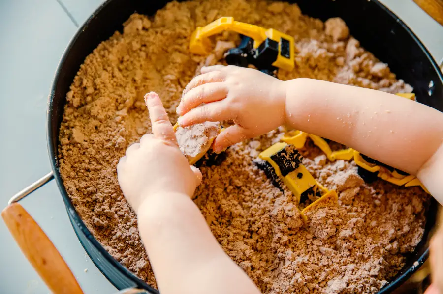 30 Easy DIY Sensory Bin Fillers for Babies